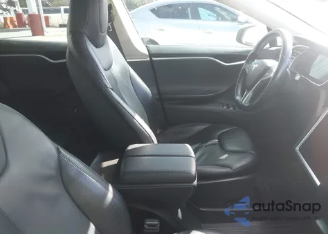 2015 Tesla Model S 60/70/85 z USA, uszkodzony, nr VIN 5YJSA1H14FFP73296